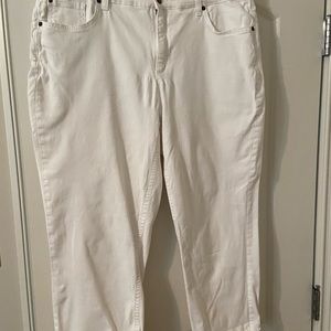 Jones New York White Cuffed Capri Jeans